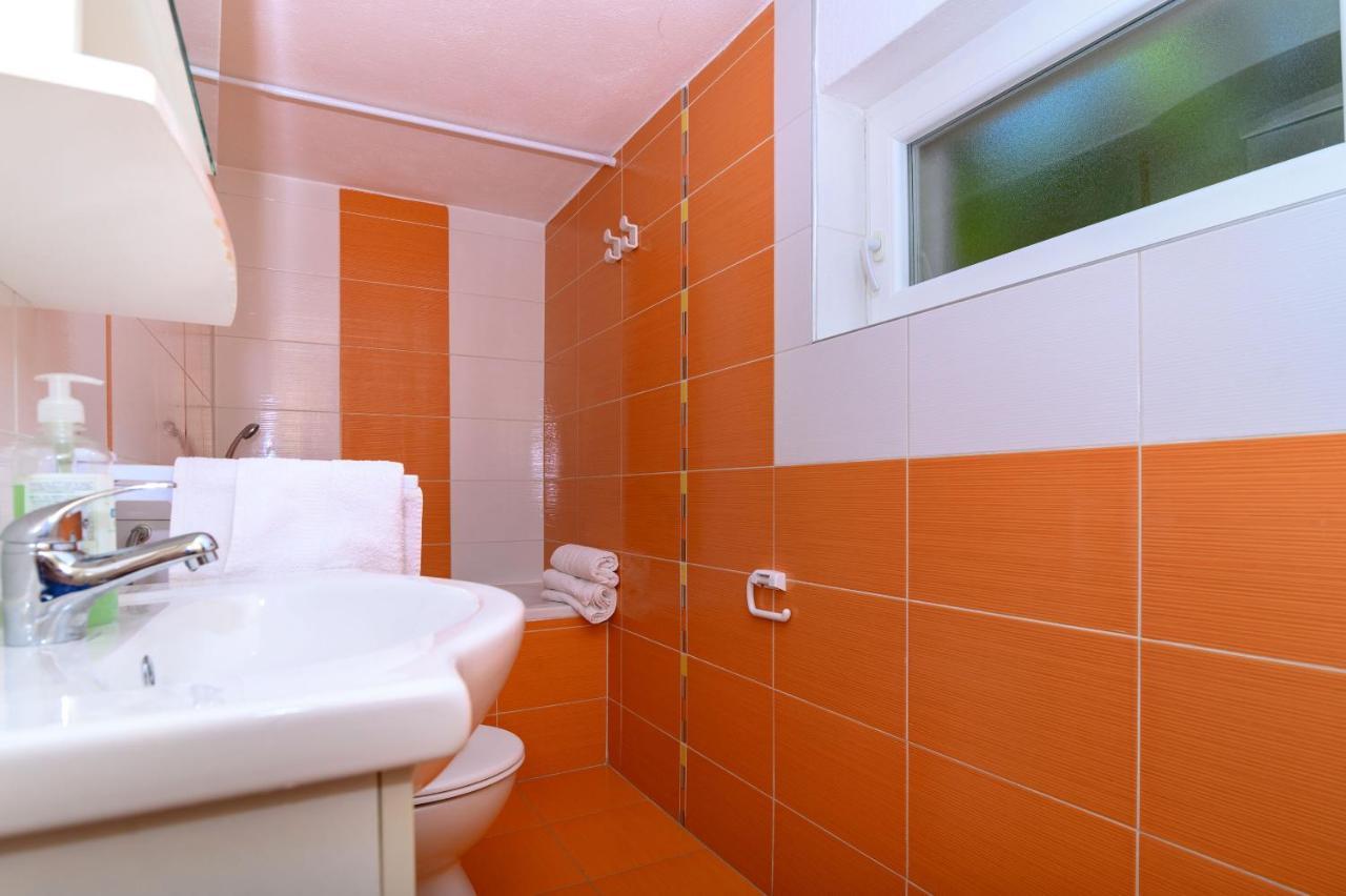 Apartments Vice Trogir Exterior photo