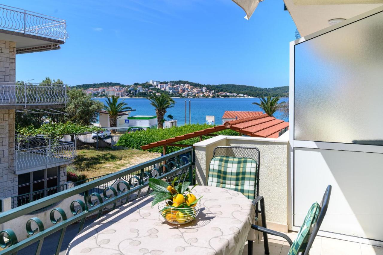 Apartments Vice Trogir Exterior photo